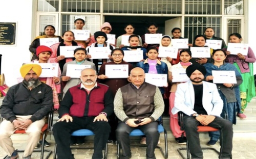 6237 learners trained from "RSETI" started their self-employment: Verma